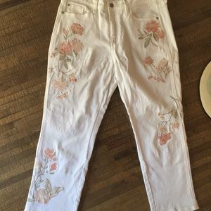 Buffalo White Jeans💕